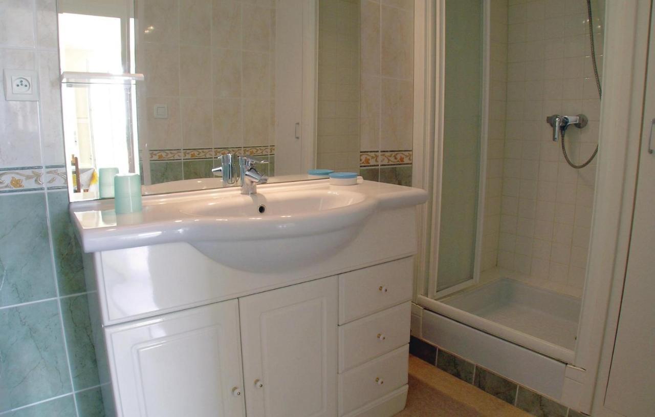 Amazing Apartment In Vaux Sur Mer With Wifi Ngoại thất bức ảnh